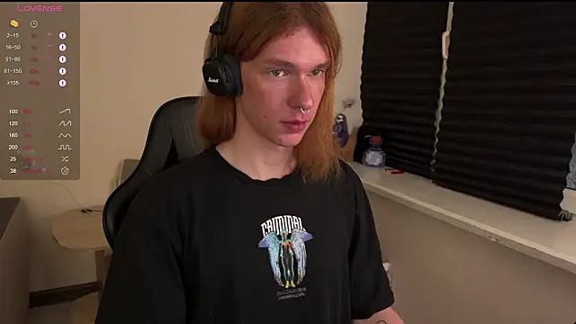 carthylovvve online show from February 15, 4:04 pm