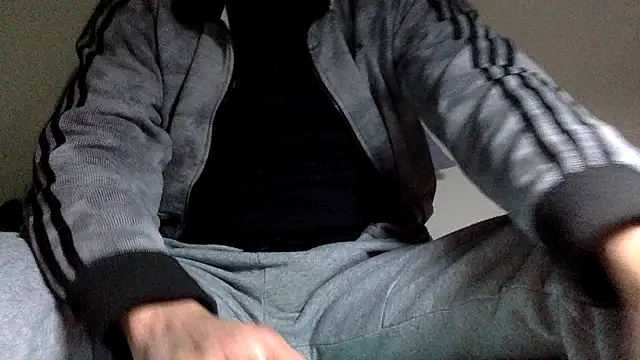 molozeb online show from November 18, 8:34 pm