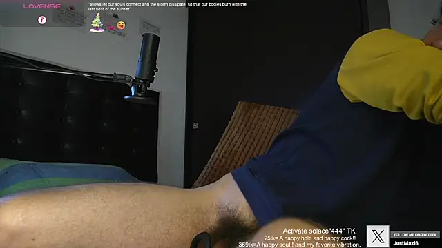 just maxii online show from January 25, 10:18 pm