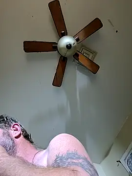 Hugebwc102 online show from October 5, 6:50 am