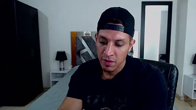 Frank heaven01 online show from February 15, 9:06 pm