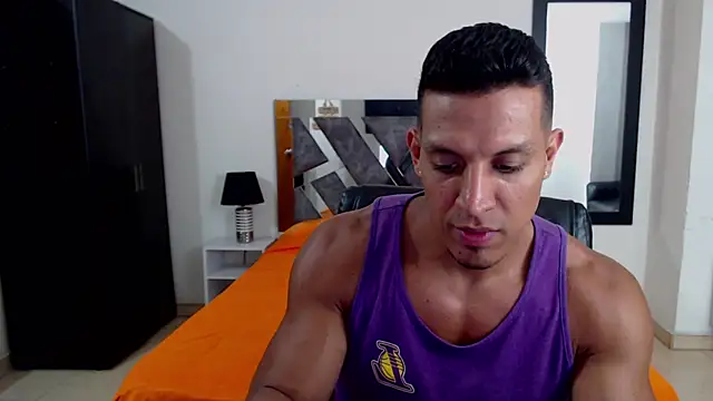 Frank heaven01 online show from December 11, 12:35 am