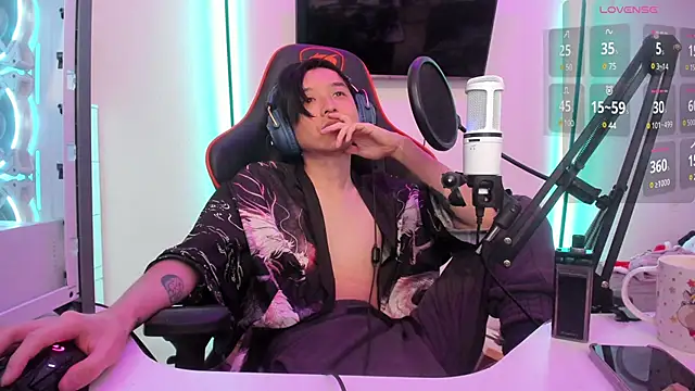 wexlee7 online show from December 20, 12:08 am