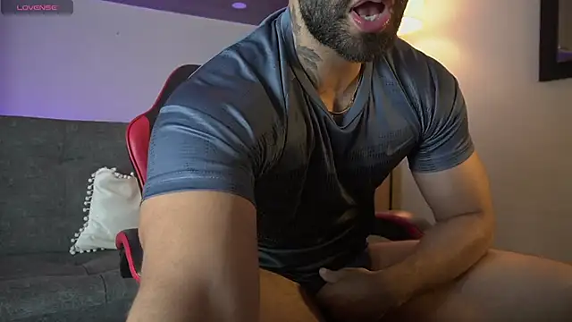 MarkHazze online show from February 15, 10:29 pm