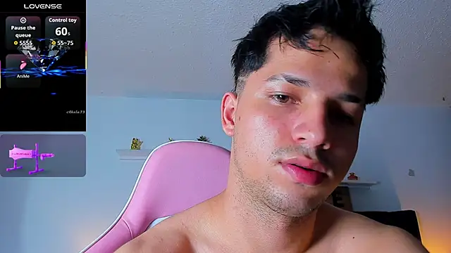 Issac james  online show from September 26, 3:37 am