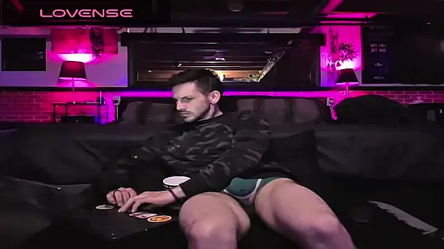 Rickeyslatter online show from March 28, 9:48 pm