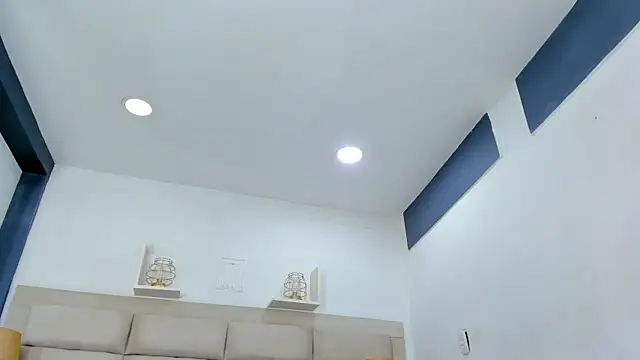 AgarEvans online show from December 3, 4:51 am