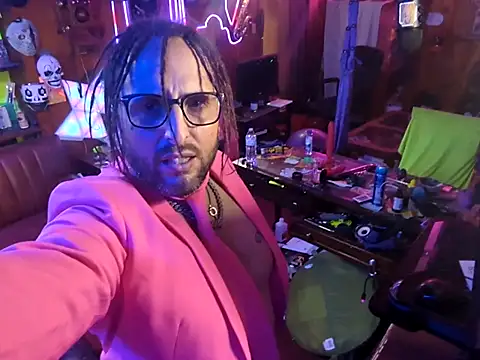 Snapshot of tayshie chatting on September 23, 6:35 am tayshie online show from September 23, 6:35 am