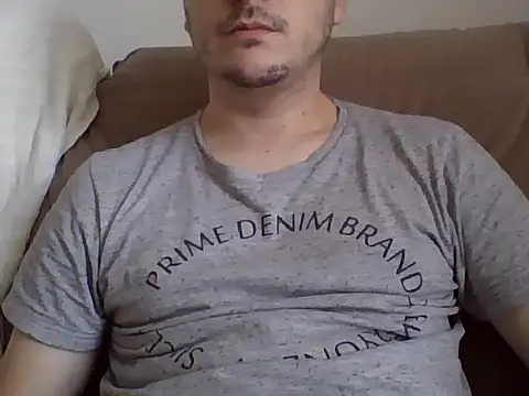 ShiitakeBR online show from December 16, 3:43 pm