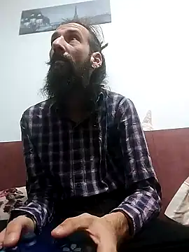 treeandmoon online show from December 11, 9:22 pm