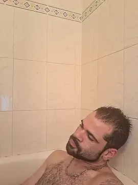 Zander823 online show from February 22, 4:58 am