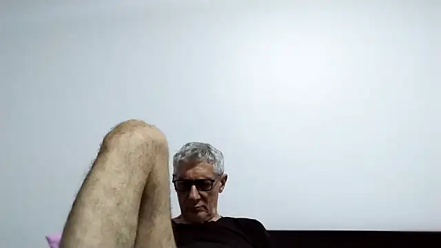 BIGUNCUTHARDCOCK online show from March 27, 8:26 am