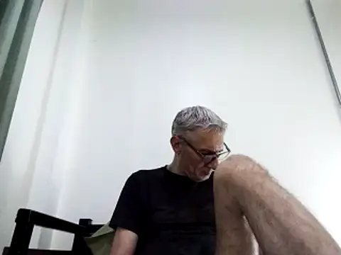 Snapshot of BIGUNCUTHARDCOCK chatting on January 30, 10:08 am BIGUNCUTHARDCOCK online show from January 30, 10:08 am