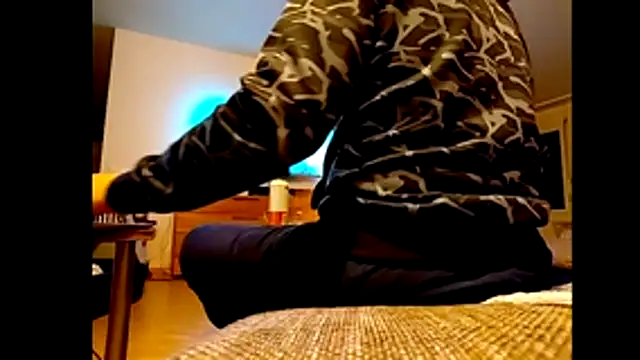 Pegg-fist-me online show from November 16, 3:19 am