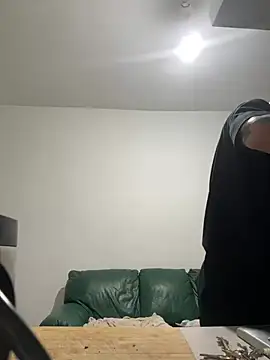 Snapshot of hugoprada chatting on January 26, 4:30 pm hugoprada online show from January 26, 4:30 pm