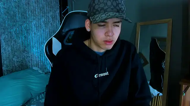 Mike 0233  online show from March 12, 4:19 am