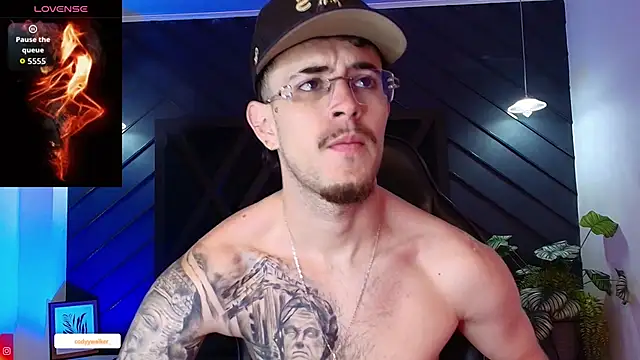 CodyWalkerR online show from March 28, 5:18 am