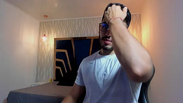 Liam Kleiin online show from March 24, 11:37 am