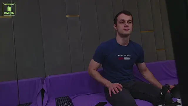 BrandonNorris online show from December 3, 3:22 pm