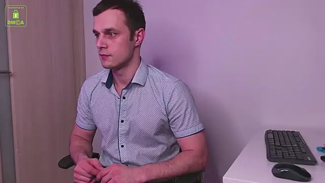 BrandonNorris online show from December 11, 8:38 pm