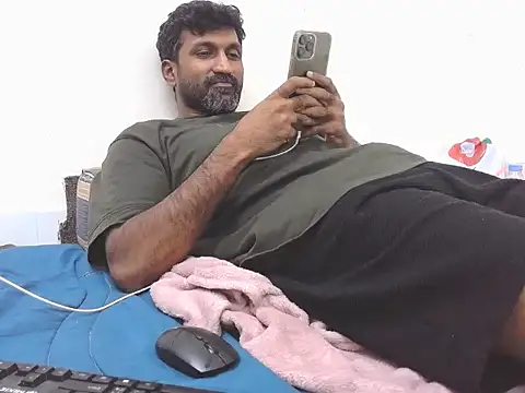 Mulla indian1988 online show from October 5, 5:39 pm