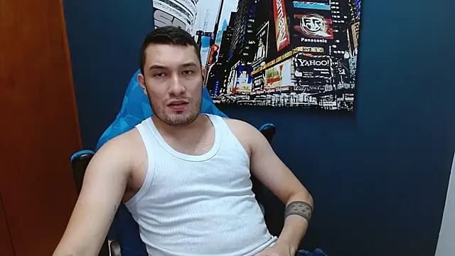 Snapshot of Airon_Blade chatting on January 23, 9:50 pm Airon Blade online show from January 23, 9:50 pm