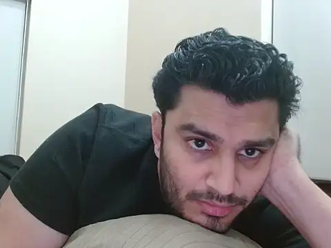 robintoit online show from December 2, 2:20 pm