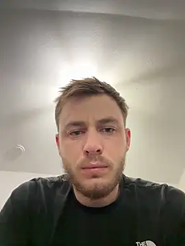 Julian128 online show from March 12, 7:49 pm