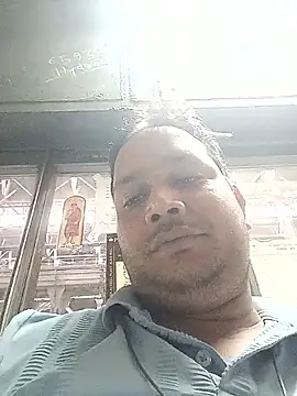 DeepakXxxR86 online show from April 6, 9:32 am