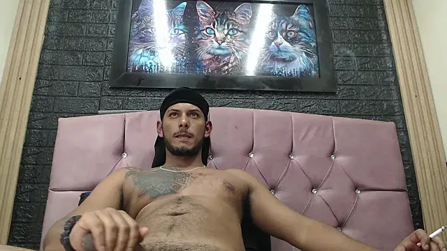 Chris Dick23 online show from November 15, 6:04 am