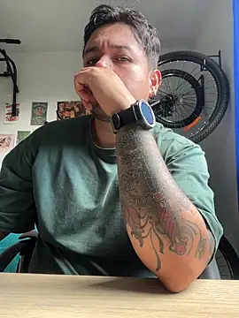 hans ro online show from September 29, 4:25 pm