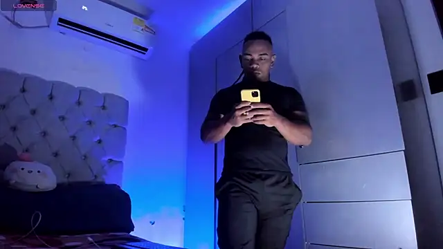 juande 24 online show from October 18, 5:45 am