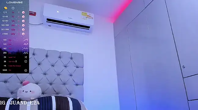 juande 24 online show from December 31, 4:38 am