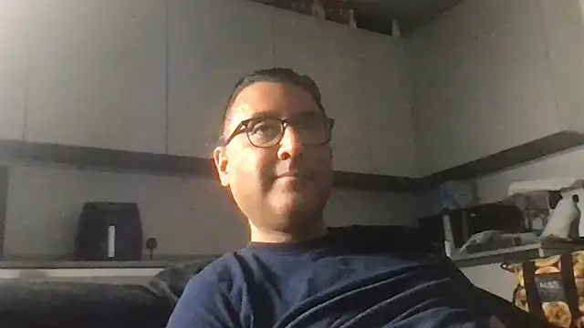 Robin007 online show from November 2, 4:44 pm