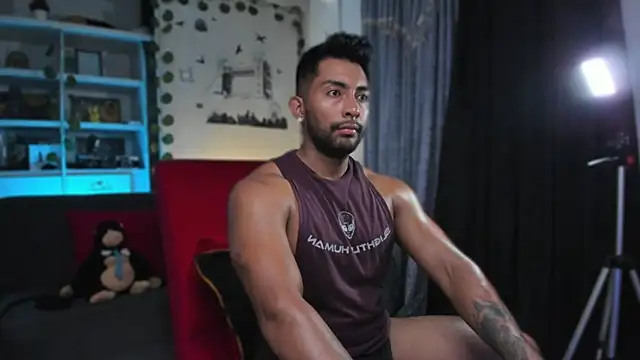 Couple muscle1 online show from October 20, 8:57 pm