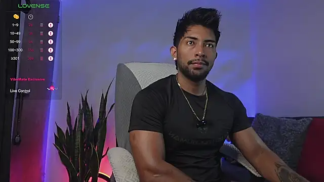 Couple muscle1 online show from April 15, 11:21 am