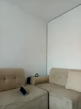 bonehur online show from October 20, 9:30 pm