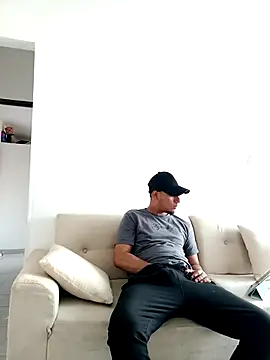 bonehur online show from October 23, 9:07 pm