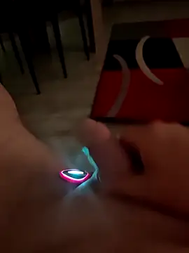 Szeltolo001 online show from March 8, 3:10 am