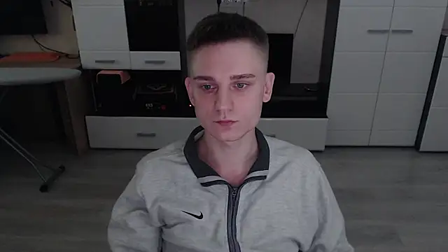 angryzan online show from October 2, 6:28 am