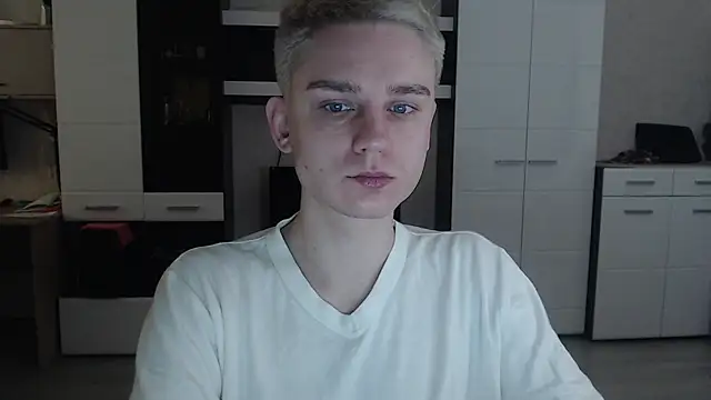 angryzan online show from February 24, 4:49 am