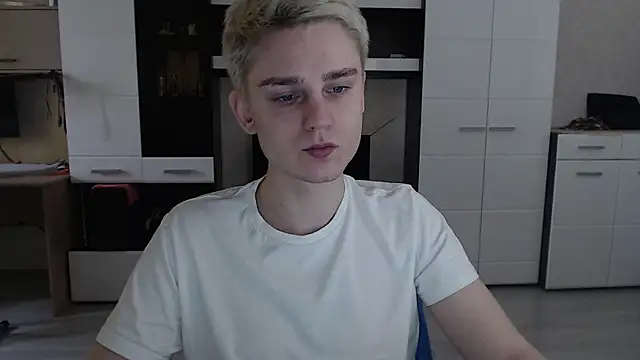 angryzan online show from March 17, 7:13 am