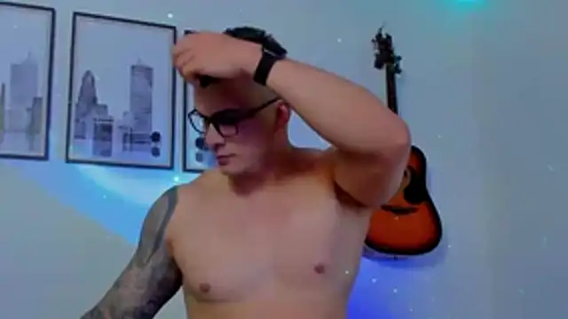 seancarreraa online show from February 10, 10:58 pm