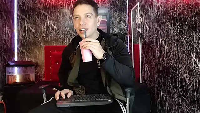 Baxter Dex online show from December 22, 6:06 am