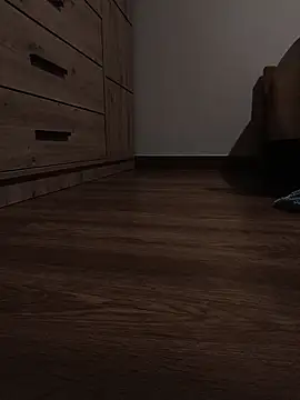 niesmialy39oon online show from February 12, 8:37 pm