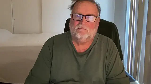 Drummajor online show from February 4, 4:57 pm