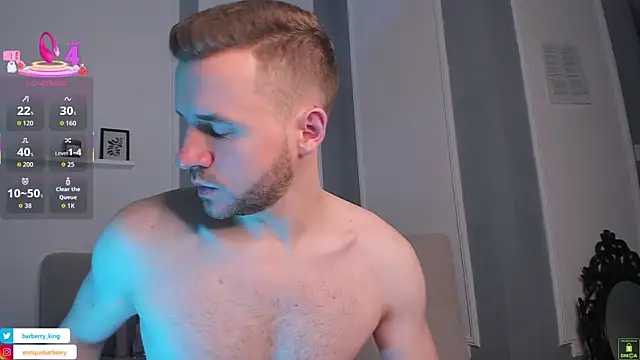 EnriqueBarberry online show from December 5, 6:42 am