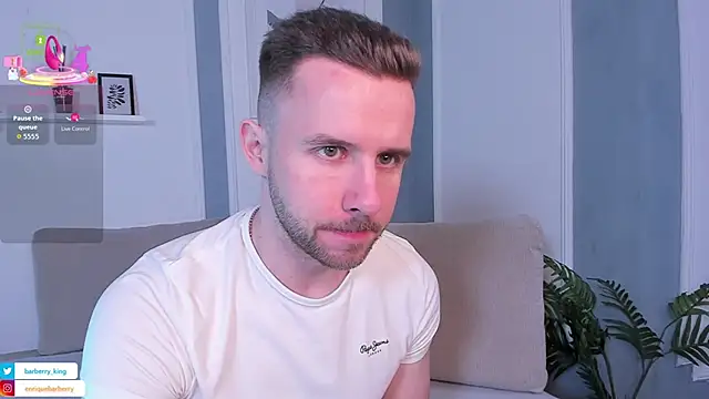 EnriqueBarberry online show from April 9, 11:27 am