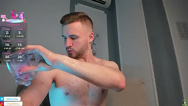 EnriqueBarberry online show from October 31, 6:39 am