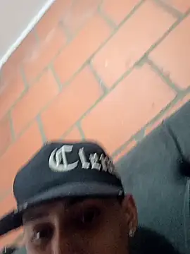 Liam lee online show from November 27, 6:33 pm